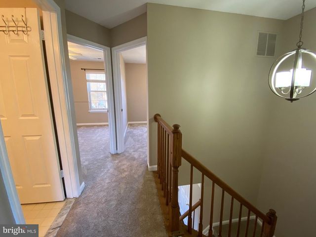 8155 HAZY DAWN CT, Pasadena, MD 21122