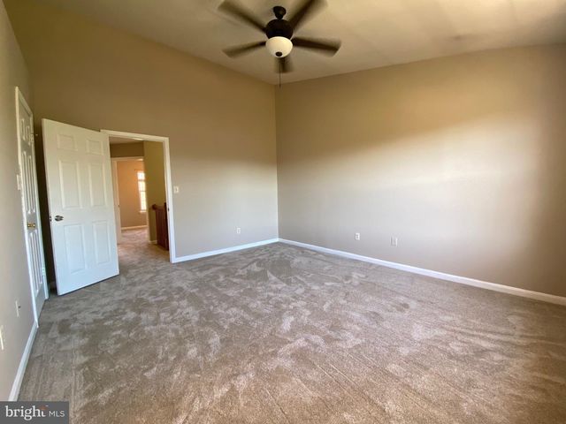 8155 HAZY DAWN CT, Pasadena, MD 21122