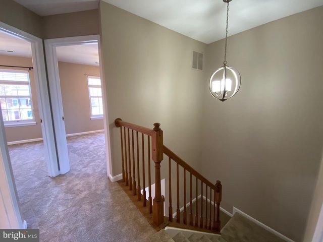 8155 HAZY DAWN CT, Pasadena, MD 21122