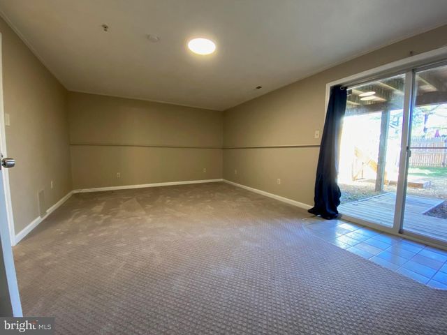 8155 HAZY DAWN CT, Pasadena, MD 21122