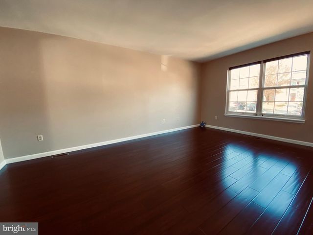 8155 HAZY DAWN CT, Pasadena, MD 21122