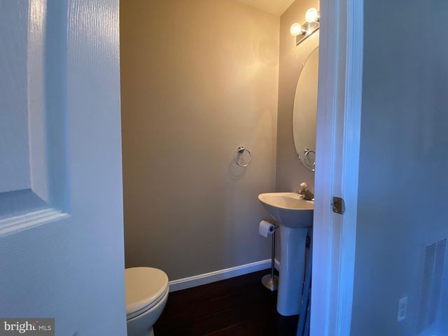 8155 HAZY DAWN CT, Pasadena, MD 21122