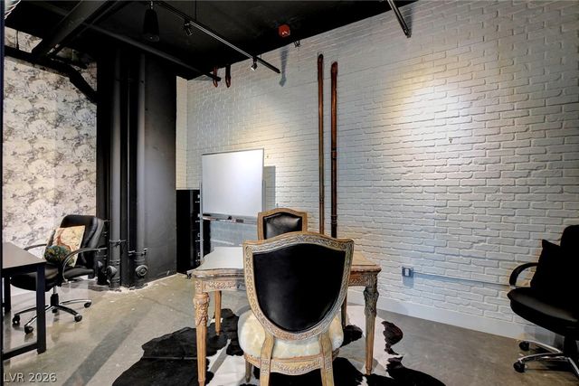 4471 DEAN MARTIN Drive 4300, Las Vegas, NV 89103