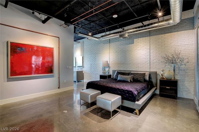 4471 DEAN MARTIN Drive 4300, Las Vegas, NV 89103