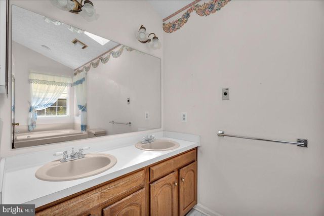 1128 PARLIAMENT WAY, West Deptford, NJ 08086