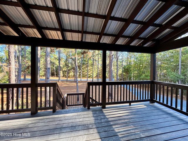 154 E Devonshire Avenue, West End, NC 27376