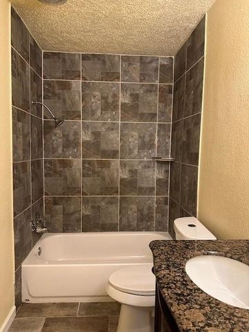 4200 Wingrove Drive, Arlington, TX 76015