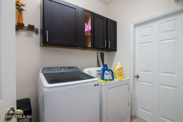 817 SUNNY STROLL Drive, Middleburg, FL 32068