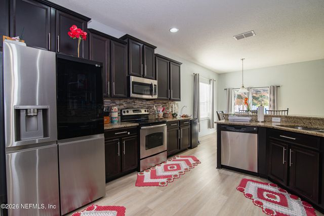 817 SUNNY STROLL Drive, Middleburg, FL 32068