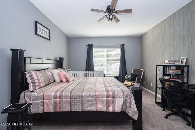 817 SUNNY STROLL Drive, Middleburg, FL 32068