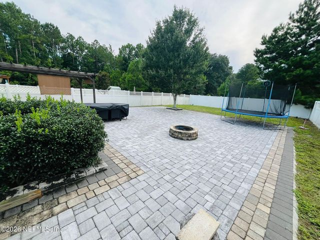 817 SUNNY STROLL Drive, Middleburg, FL 32068