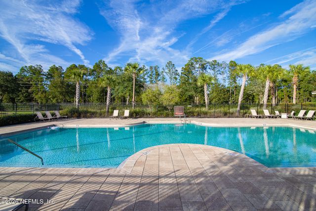 817 SUNNY STROLL Drive, Middleburg, FL 32068