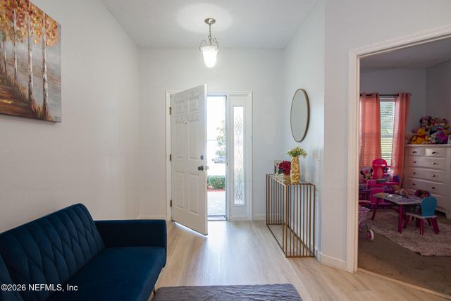 817 SUNNY STROLL Drive, Middleburg, FL 32068