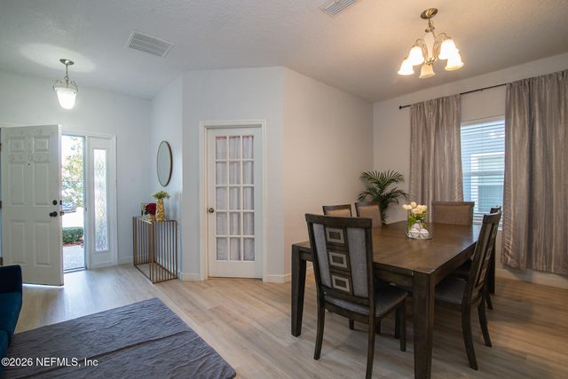 817 SUNNY STROLL Drive, Middleburg, FL 32068