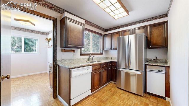 6301 Perry Park Boulevard 13, Larkspur, CO 80118