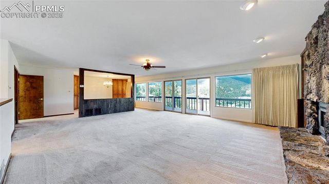 6301 Perry Park Boulevard 13, Larkspur, CO 80118