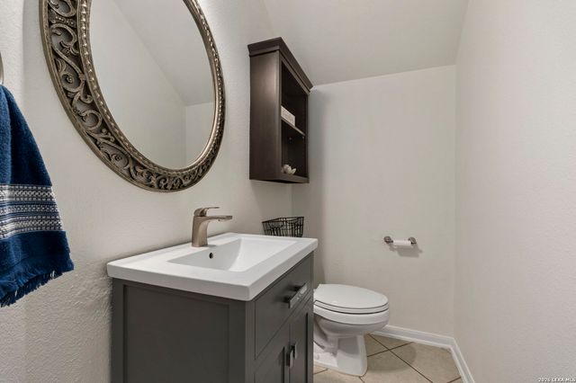 1214 Willow Knoll, San Antonio, TX 78258