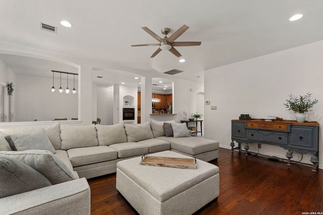 1214 Willow Knoll, San Antonio, TX 78258