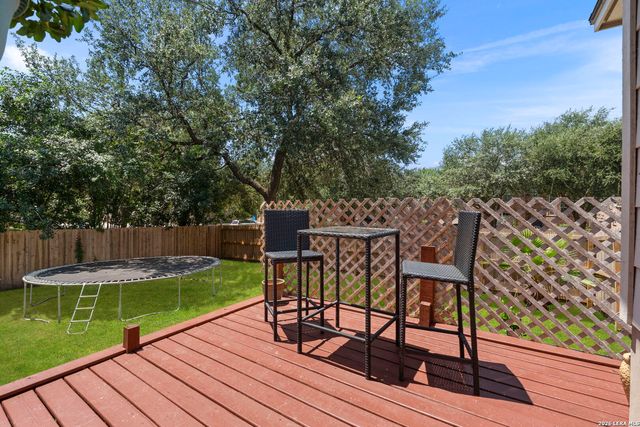 1214 Willow Knoll, San Antonio, TX 78258