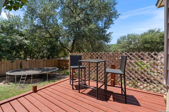 1214 Willow Knoll, San Antonio, TX 78258