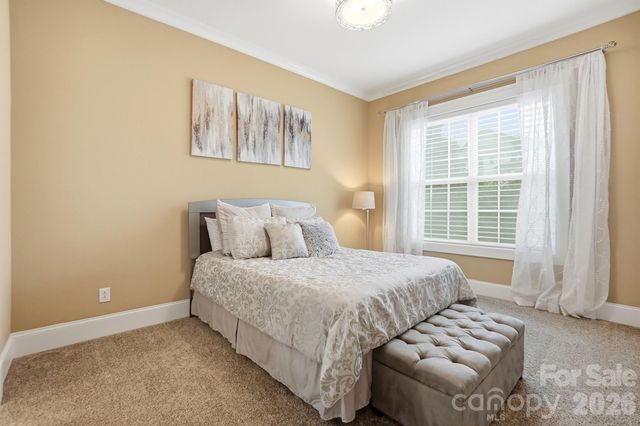 7626 Deerfield Manor Drive, Charlotte, NC 28270