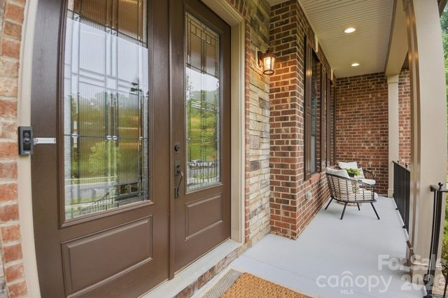 7626 Deerfield Manor Drive, Charlotte, NC 28270