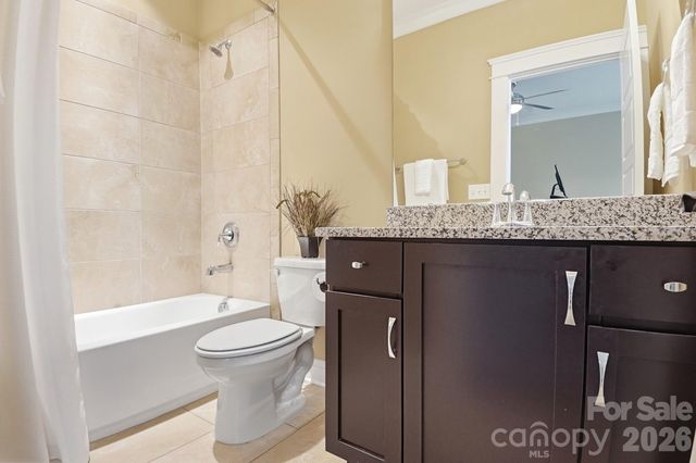7626 Deerfield Manor Drive, Charlotte, NC 28270