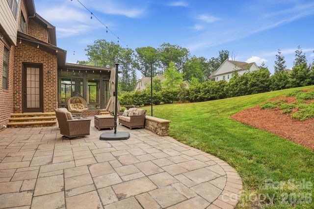 7626 Deerfield Manor Drive, Charlotte, NC 28270