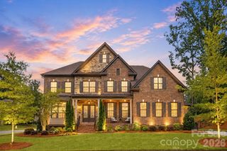 7626 Deerfield Manor Drive, Charlotte, NC 28270