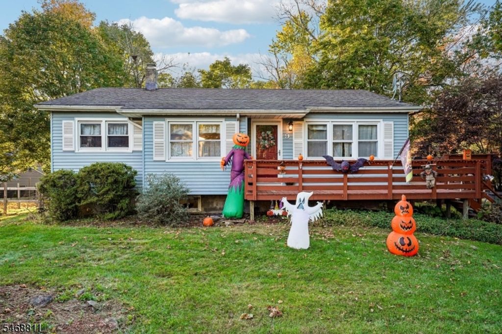 9 Ridgeview Ct, Hardyston Twp., NJ 07460 — exterior