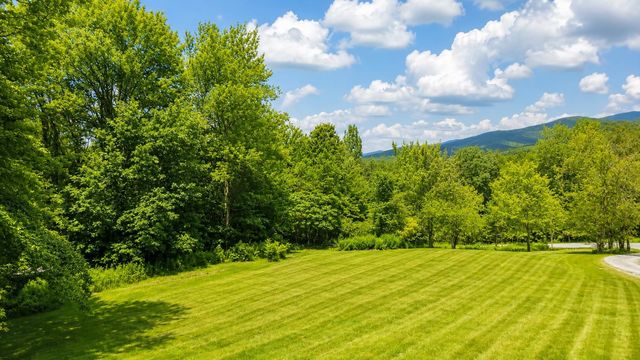 260 Weaver Road, Huntington, VT 05462