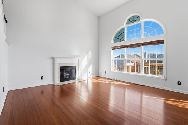 919 Winding Oak Trail, Lexington, KY 40511