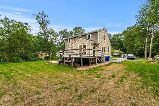 92 Melody Dr, Attleboro, MA 02703