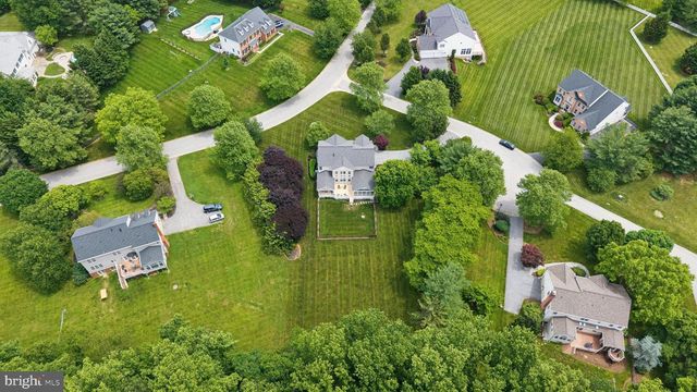 2 FAWN RIDGE CT, Reisterstown, MD 21136