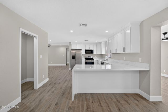1809 W NATAL Avenue, Mesa, AZ 85202