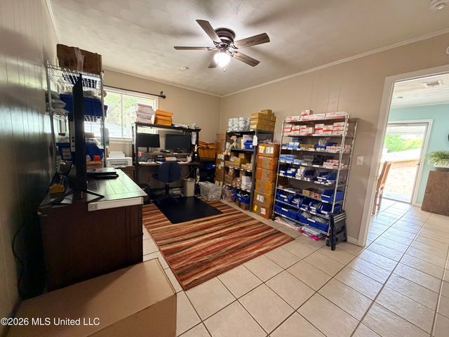 502 NW Kennedy Drive, Magee, MS 39111