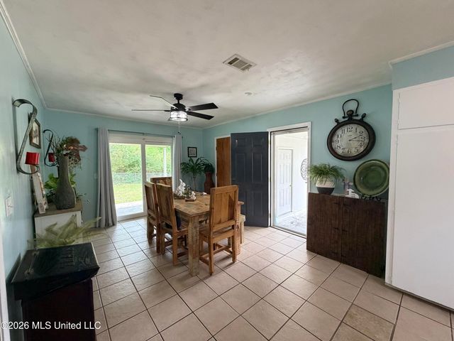 502 NW Kennedy Drive, Magee, MS 39111