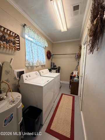 502 NW Kennedy Drive, Magee, MS 39111