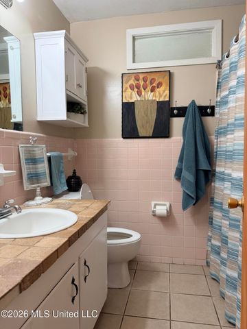 502 NW Kennedy Drive, Magee, MS 39111