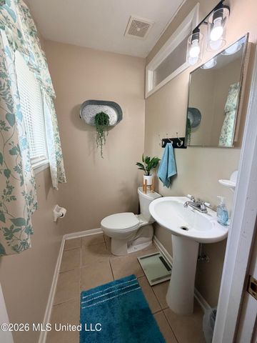 502 NW Kennedy Drive, Magee, MS 39111