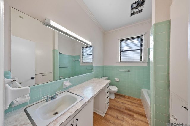 159 6th St, Port Allen, LA 70767
