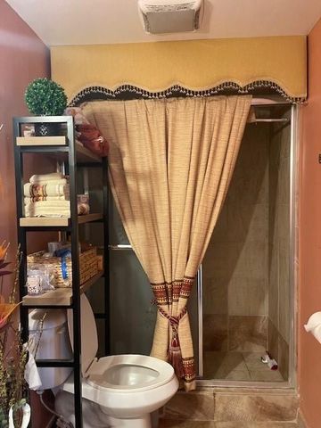 2500 Coral Springs Dr 202, Coral Springs, FL 33065