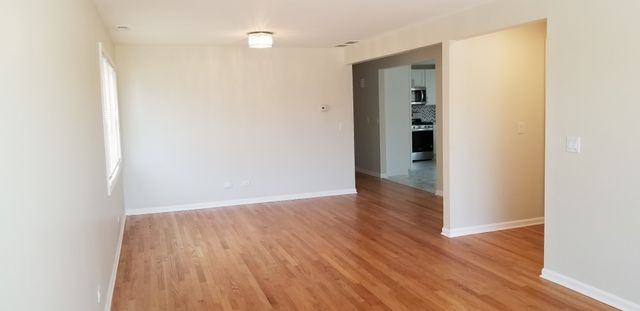 8407 W BRODMAN Avenue 1, Chicago, IL 60656