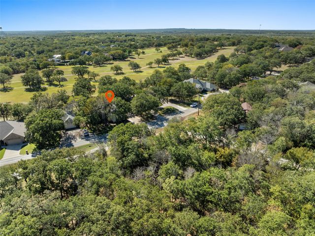 519 Runaway Bay Drive, Runaway Bay, TX 76426