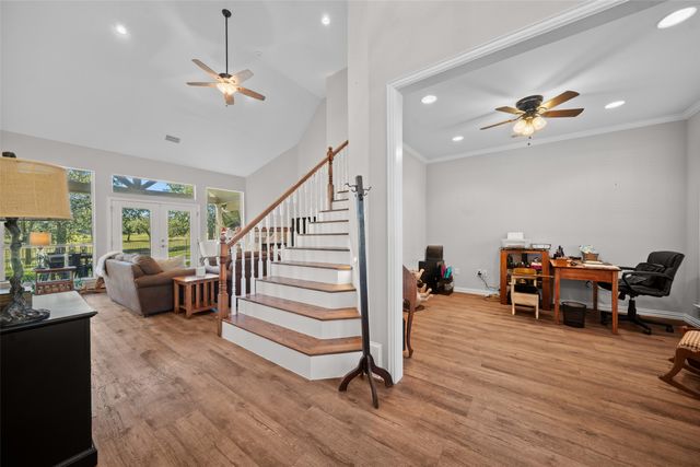 519 Runaway Bay Drive, Runaway Bay, TX 76426