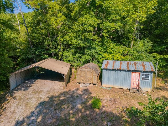 452 Marion County 3048, Yellville, AR 72687