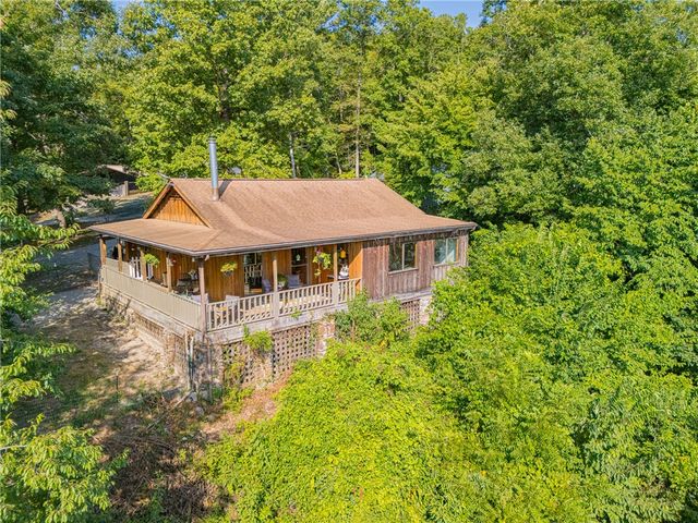 452 Marion County 3048, Yellville, AR 72687