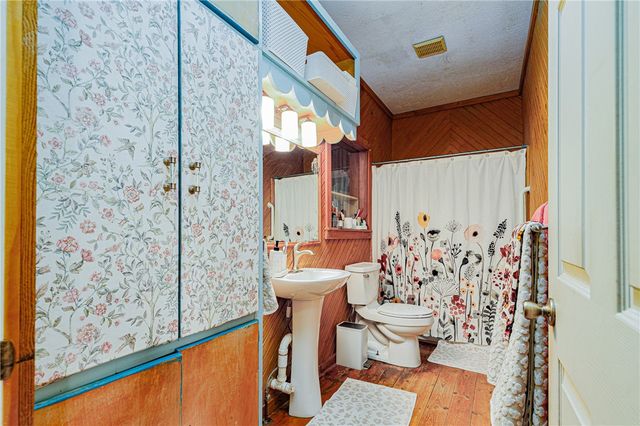 452 Marion County 3048, Yellville, AR 72687