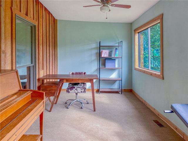 452 Marion County 3048, Yellville, AR 72687