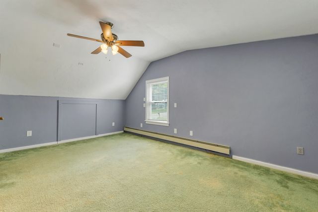 21 Spruce Street, Laconia, NH 03246